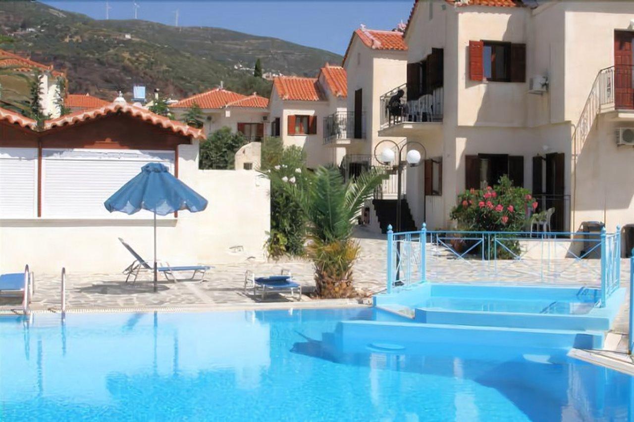 Stella Apartments Marathókampos Екстериор снимка