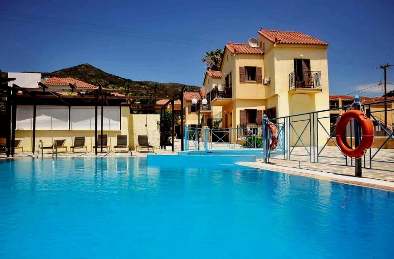 Stella Apartments Marathókampos Екстериор снимка