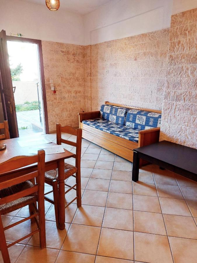 Stella Apartments Marathókampos Екстериор снимка