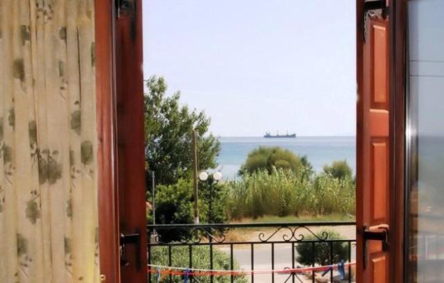 Stella Apartments Marathókampos Екстериор снимка