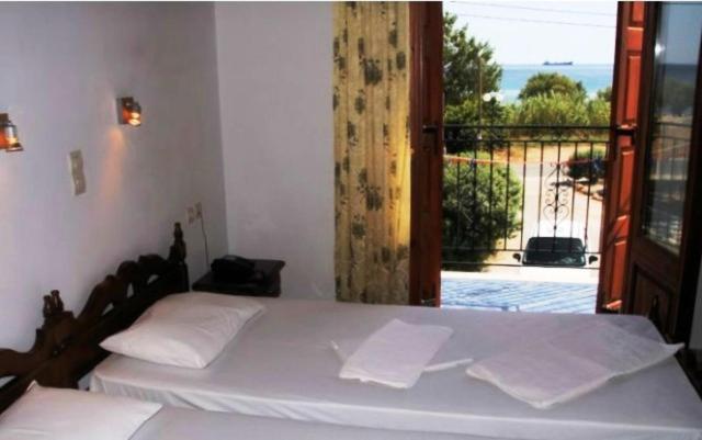 Stella Apartments Marathókampos Екстериор снимка